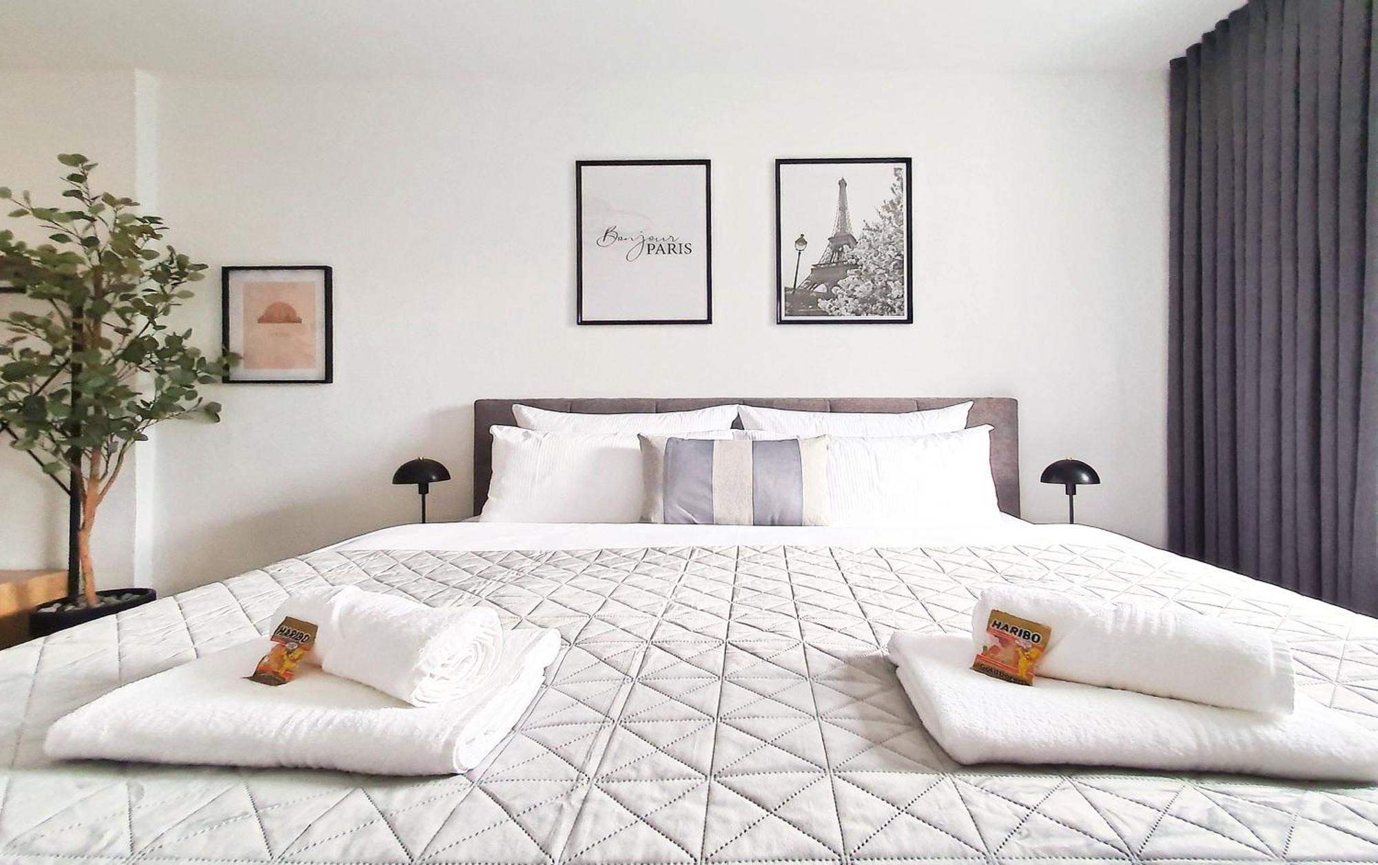 Livation - Apartments Hamm-Mitte - 2 Zi - Nespresso - Smarttv - Freewifi - Ausgestattete Kueche - 24H Check-In - Bis 4 Pers Pro Apartment 햄 외부 사진